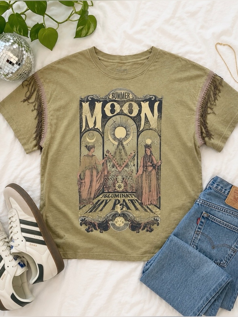 NWOT Buckle Moon Graphic Fringe Sleeve Tee | Boho Western